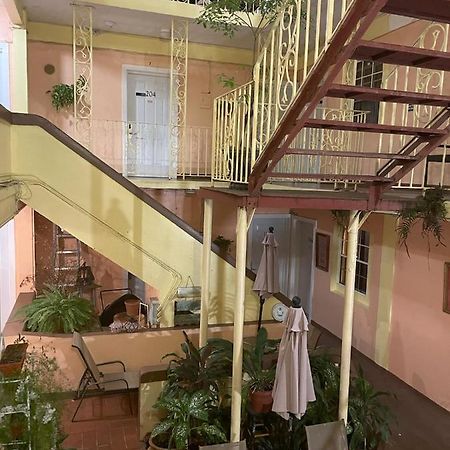 Midtown Guest House Charlotte Amalie Luaran gambar