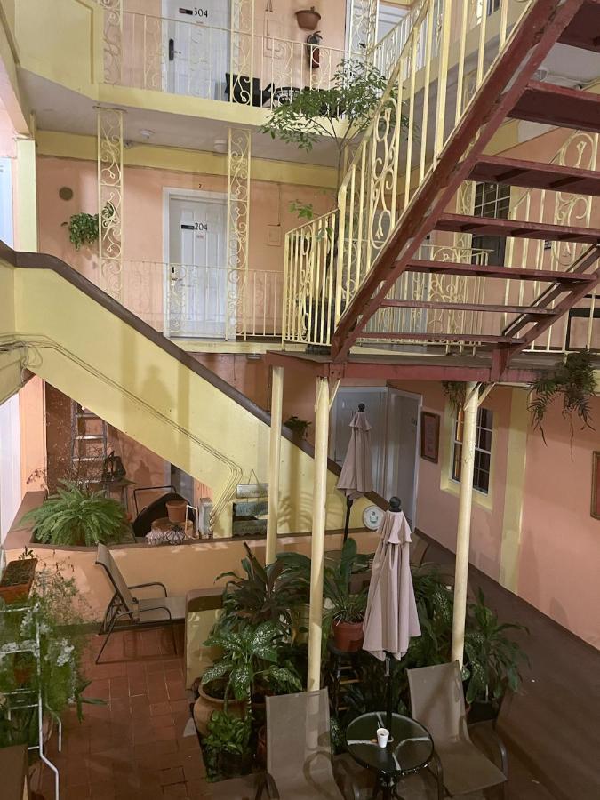Midtown Guest House Charlotte Amalie Luaran gambar